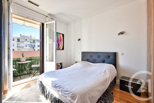 Appartement F3 à vendre  3 pièces - 87,61 m2 CAGNES SUR MER - 06