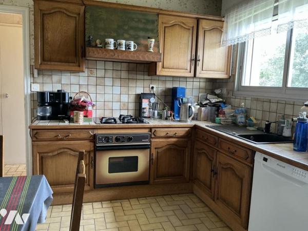A VENDRE VANNES quartier ST GUEN Maison 5 Pces terrain 900 m2