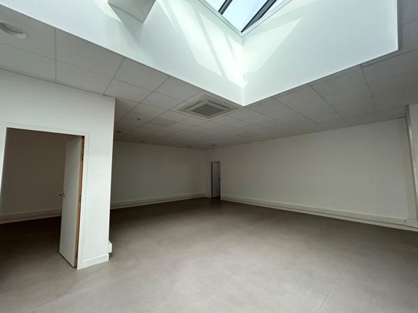 Bureaux à louer à Saint-Nazaire centre ville avec accès immédiat gare