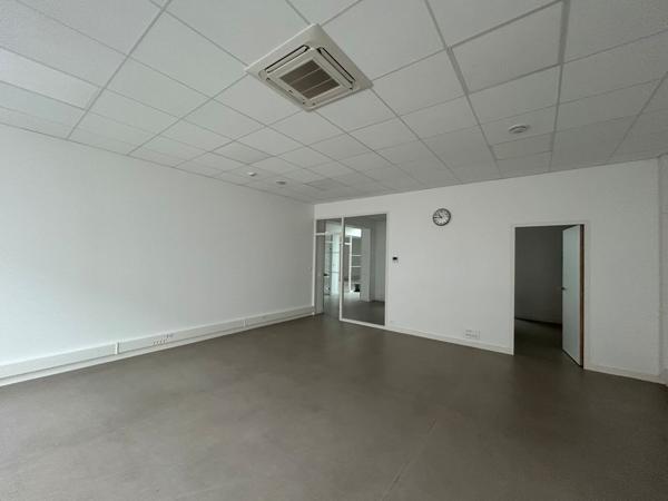 Bureaux à louer à Saint-Nazaire centre ville avec accès immédiat gare