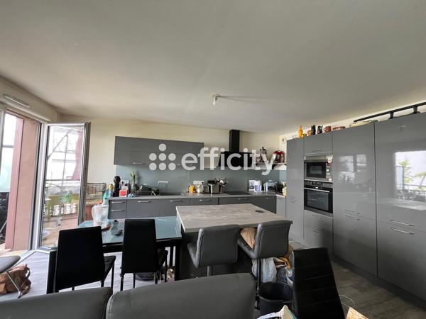 Appartement
         3 pièces
        - 65 m² Exclusivité 213 000 € *