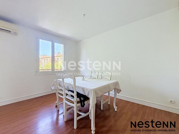 Appartement 3 pièces à vendre à Aubagne - Dernier étage avec balcon et place de parking