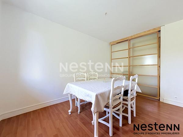 Appartement 3 pièces à vendre à Aubagne - Dernier étage avec balcon et place de parking