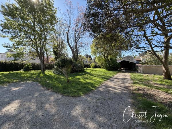 Maison à vendre 8 pièces proche de LA ROCHELLE (17)