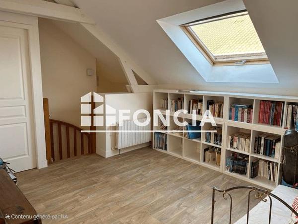 À vendre Maison 9 pièces 164.19 m² - Versailles 78000