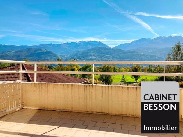 VENDU PAR LE CABINET BESSON ! ... Laurent ARDITO - CROLLES Parc Jean-Claude PATUREL - F3 en très bon état, terrasse, garage … EXCLUSIVITÉ …