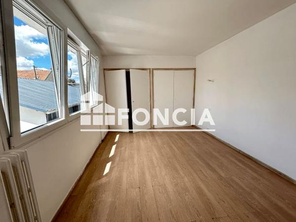 Location Maison 6 pièces 152.1 m² - 25 BIS AVENUE CHARLES DE GAULLE Laon 02000