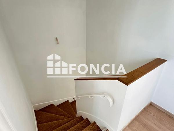 Location Maison 6 pièces 152.1 m² - 25 BIS AVENUE CHARLES DE GAULLE Laon 02000