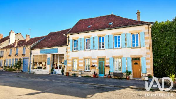 Maison à vendre 6 pièces 179,74 m² Donzy