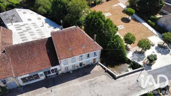 Maison à vendre 6 pièces 179,74 m² Donzy