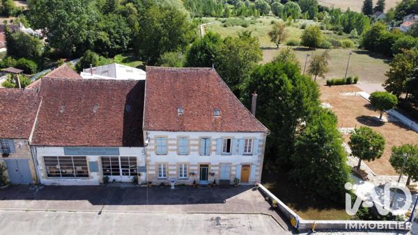Maison à vendre 6 pièces 179,74 m² Donzy
