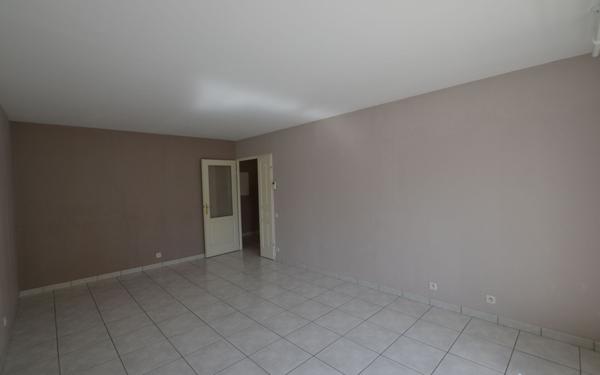 Appartement à louer    3 pièces •  Dijon