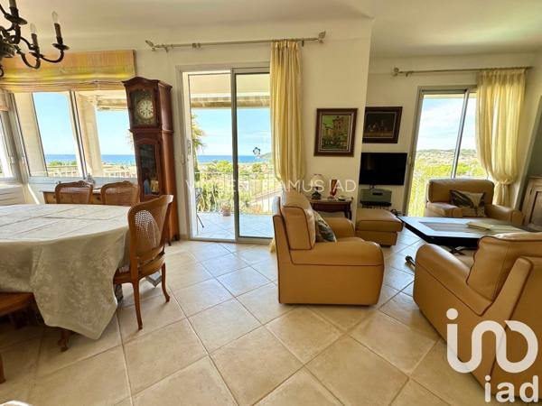 Maison 5 pièces de 120 m² à Six-Fours-les-Plages (83140)