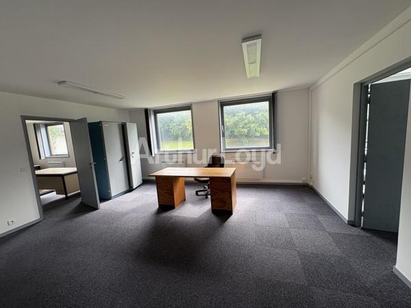À louer : bureaux de 180 m² dans un cadre verdoyant et stratégique à Villeneuve d'Ascq