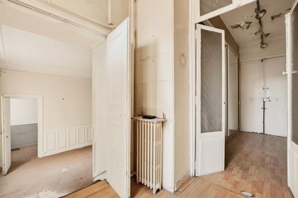 Appartement Paris 16 e - ÉTOILE / MARCEAU