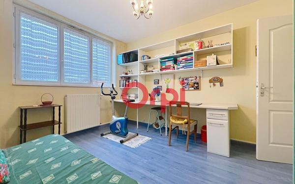 Appartement à vendre    3 pièces • 92,43 m2 Vichy