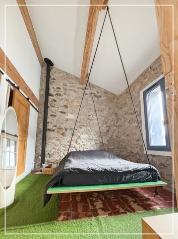 🏡 Investissement Unique à Lapalme - MAISON DIVISÉE EN 3 APPARTEMENTS AVEC TERRASSE ET VUE PANORAMIQUE