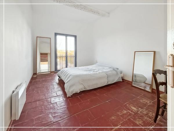 🏡 Investissement Unique à Lapalme - MAISON DIVISÉE EN 3 APPARTEMENTS AVEC TERRASSE ET VUE PANORAMIQUE