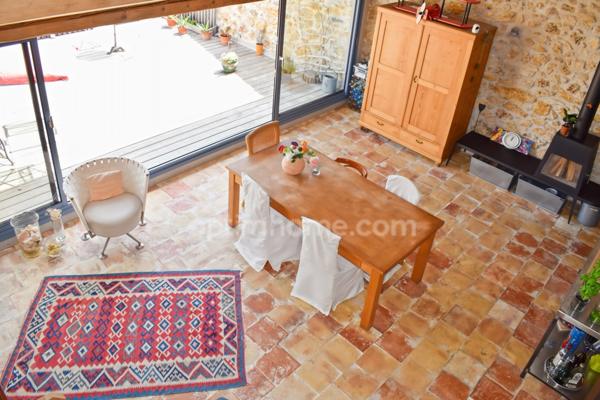 🏡 Investissement Unique à Lapalme - MAISON DIVISÉE EN 3 APPARTEMENTS AVEC TERRASSE ET VUE PANORAMIQUE