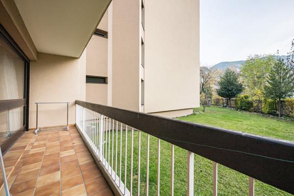 Appartement + annexe