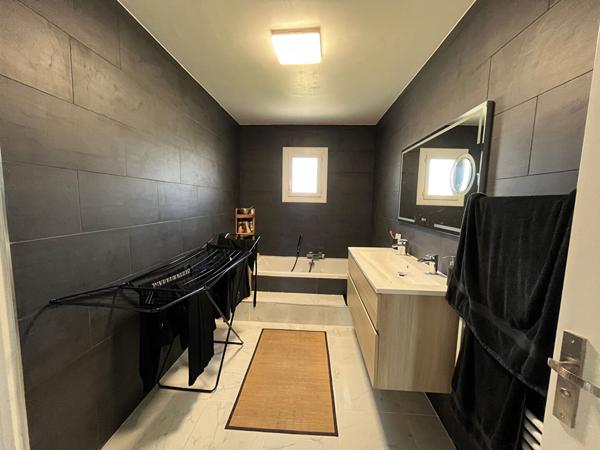 Appartement Marignane 3 pièces 91.98 m2