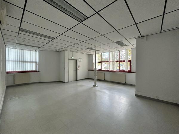 Le Creusot Zone d'activité - Bureaux 500 m² à louer
