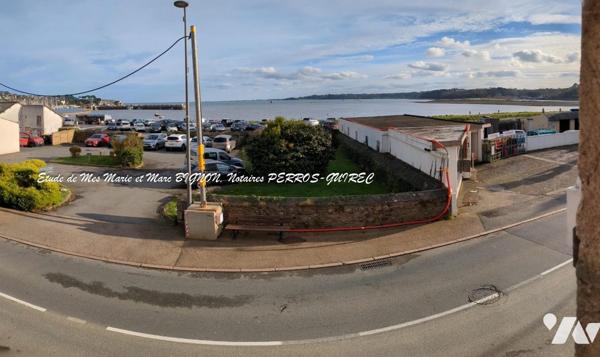 MAISON DE CARACTERE AU PORT JARDIN SUD