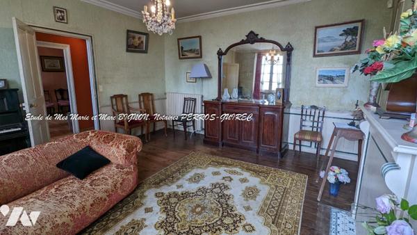 MAISON DE CARACTERE AU PORT JARDIN SUD