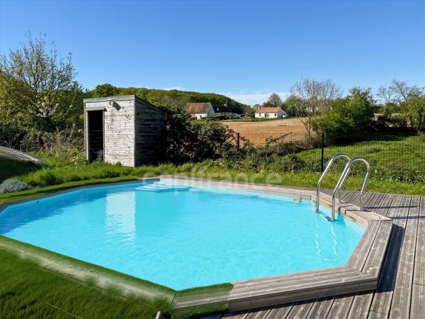 MARESCHE (72) à vendre longère 4 chambres sur 7300 m2