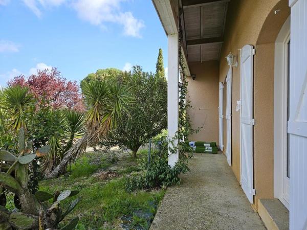 Secteur PUYMIROL : Maison 5 pièce(s) 120 m2 - Garage - Piscine - Jardin
