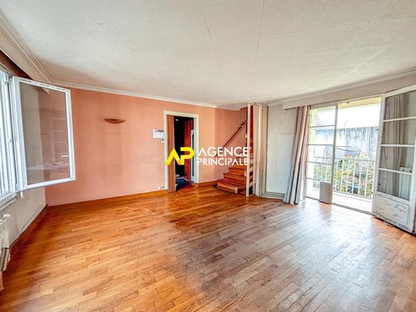 Sartrouville - Maison 5 pièces 105 m² 3 chambres 332 000 € **  - Référence  9577
