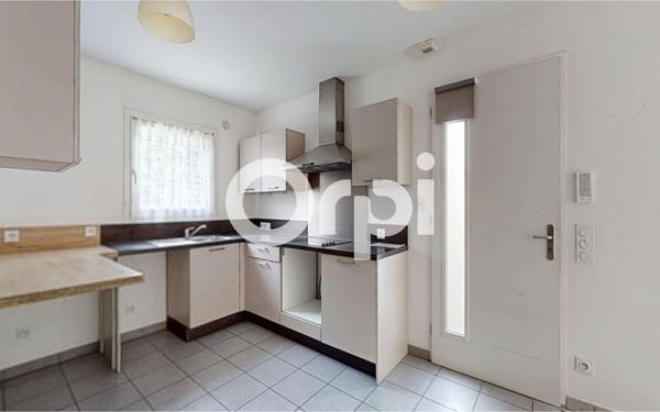 Maison à vendre    5 pièces • 101,50 m2 Bron