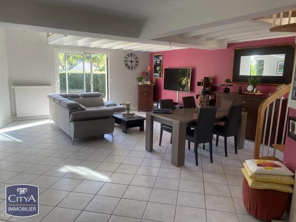 Maison à vendre 6 pièces 126m² Bonchamp-lès-Laval (53960)