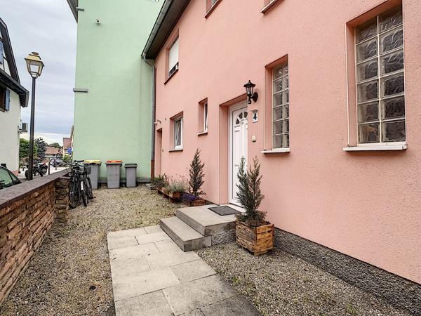 ACHENHEIM - Maison mitoyenne avec grande terrasse