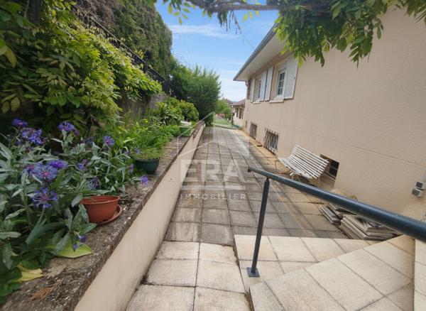 Maison Vesoul 5 pièce(s) 90.8 m2