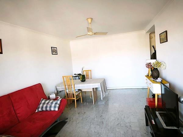 LE CANNET MAIRIE : 3 PIECES