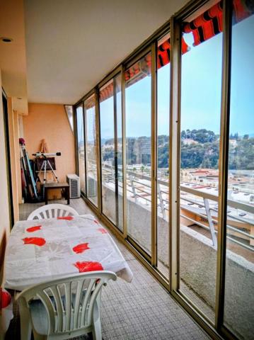 LE CANNET MAIRIE : 3 PIECES