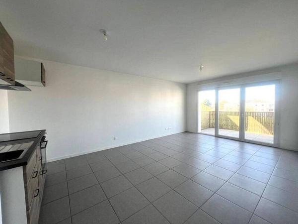 Appartement 3 pièces                                        - 44400 Rezé Réf : 12064