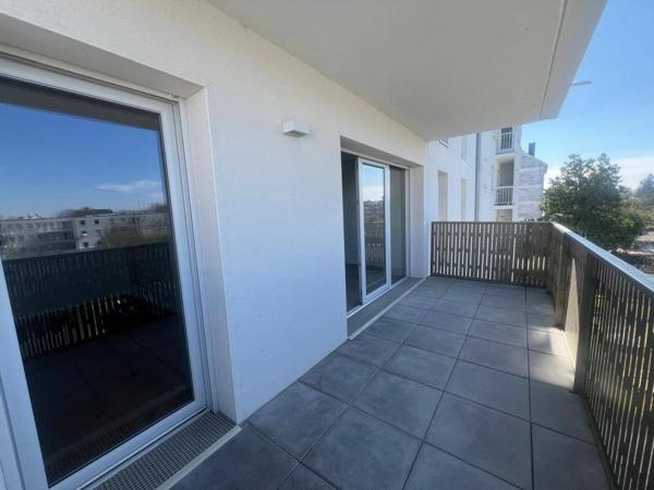 Appartement 3 pièces                                        - 44400 Rezé Réf : 12064