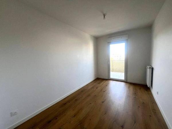 Appartement 3 pièces                                        - 44400 Rezé Réf : 12064
