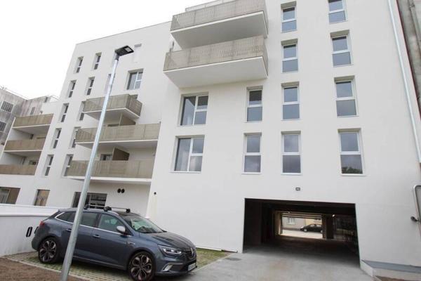 Appartement 3 pièces                                        - 44400 Rezé Réf : 12064