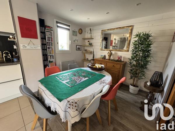 Maison 5 pièces de 118 m² à Hourtin (33990)