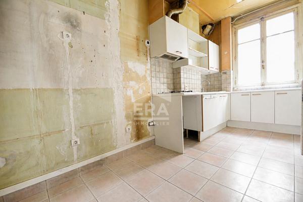 Appartement 4 pièces - LUMINEUX-BALCON-PARKING & CAVE