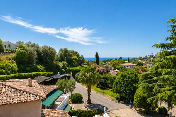 Vente Villa de luxe Antibes 7 Pièces 271 m²
