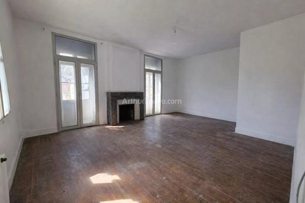 Vente Maison de village 6 pièces 195 m2 à Pouzac
