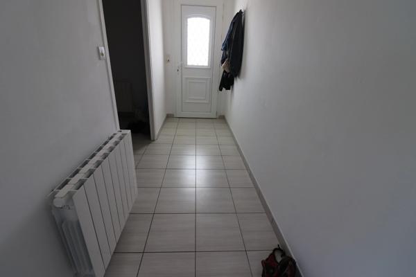 Maison à louer 4 pièces à BORDS 17