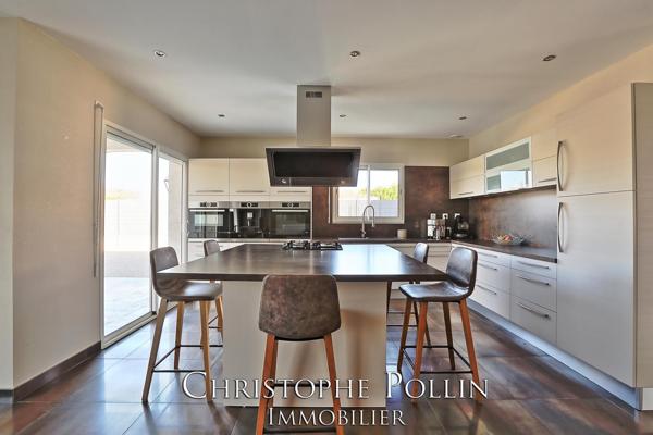 Belle contemporaine au calme