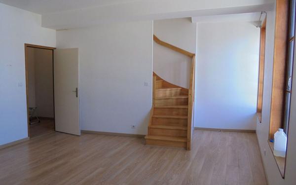 Appartement à louer    1 pièce •  Laon