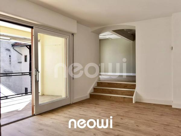 À louer – Superbe appartement T6 duplex de 118 m² en plein centre-ville d'Aurillac