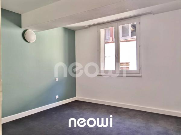 À louer – Superbe appartement T6 duplex de 118 m² en plein centre-ville d'Aurillac
